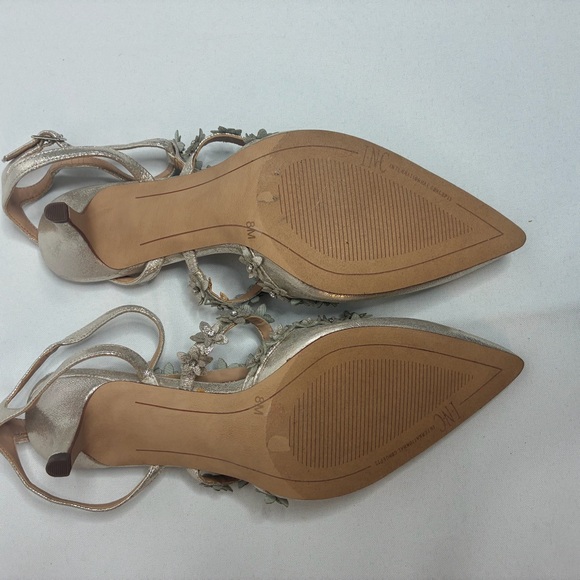 INC International Concepts Gold Metallic Floral Heels Women’s Size 8 - Picture 3 of 16